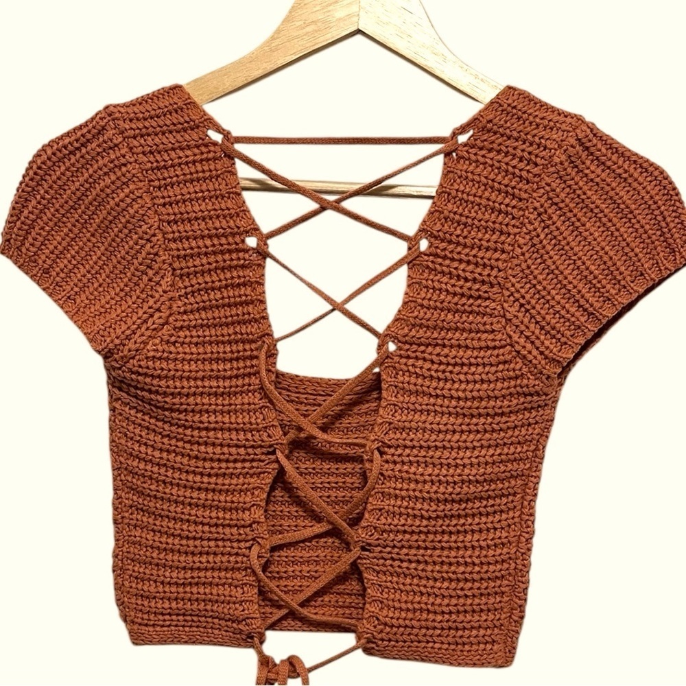 Beige and Botany Knit Crop Top - Picture 2 of 8